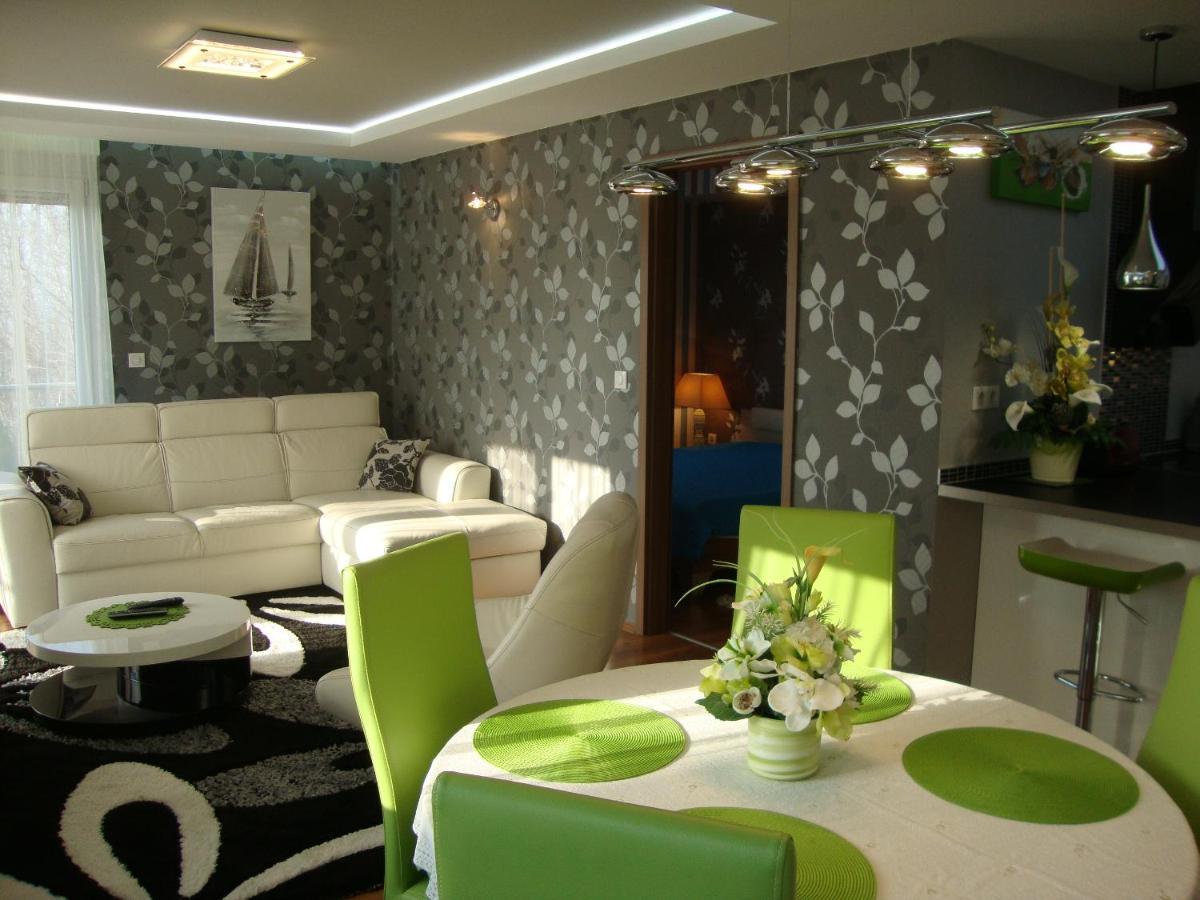 Viola Harmony Apartman Сиофок Екстериор снимка
