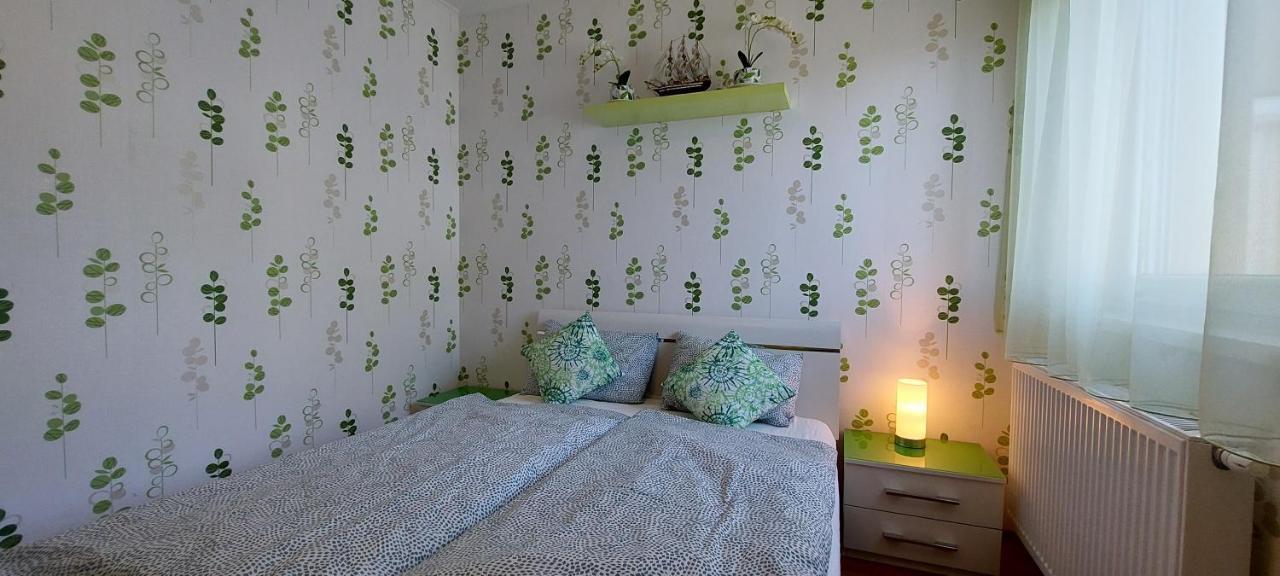 Viola Harmony Apartman Сиофок Екстериор снимка